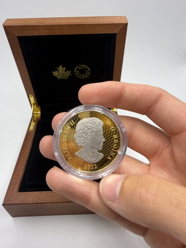 2022 $250 Pure Gold Coin - 2oz Her Majesty Queen Elizabeth II's Diamond Diadem - Image 5