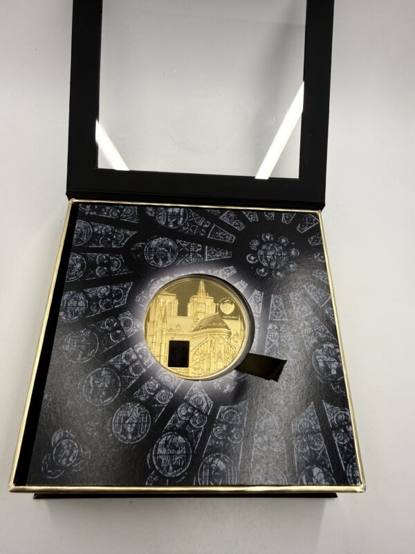 Tiffany Art 2021 - Metropolis Paris 5oz Gold - Palau $500 - with Stained Glass - Image 8