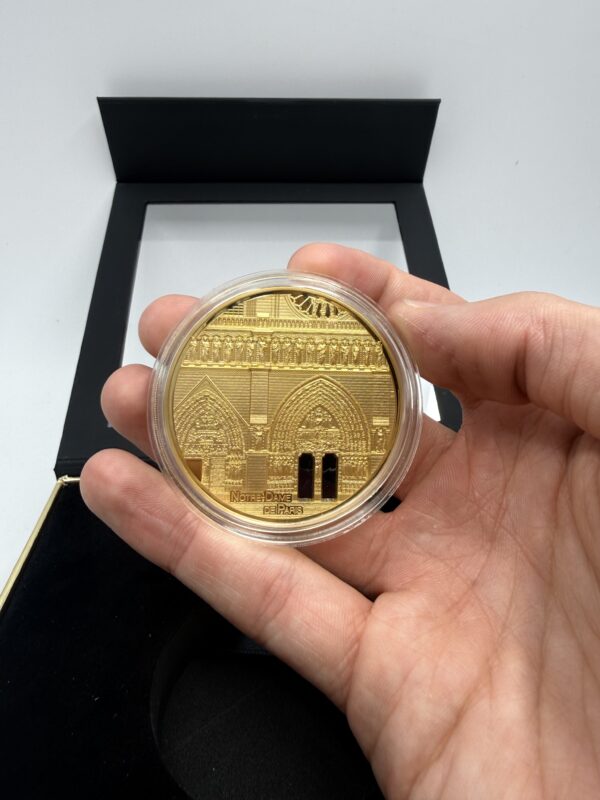 Tiffany Art 2021 - Metropolis Paris 5oz Gold - Palau $500 - with Stained Glass - Image 5