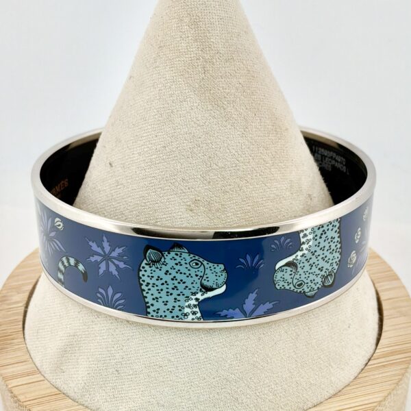 Authentic Vintage Hermès Les Léopards Enamel Bangle Bracelet Size 8 - 39.4g - Image 4