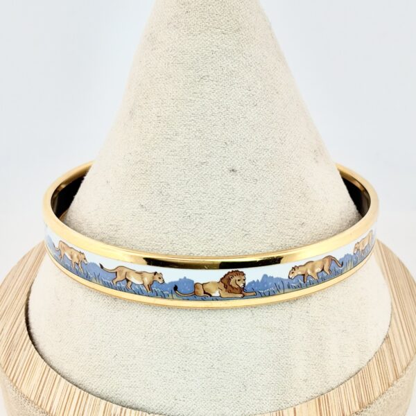 Authentic Vintage Hermès Safari Lions & Lionesses in Savannah Enamel Bangle Bracelet Size 8 - 21.8g