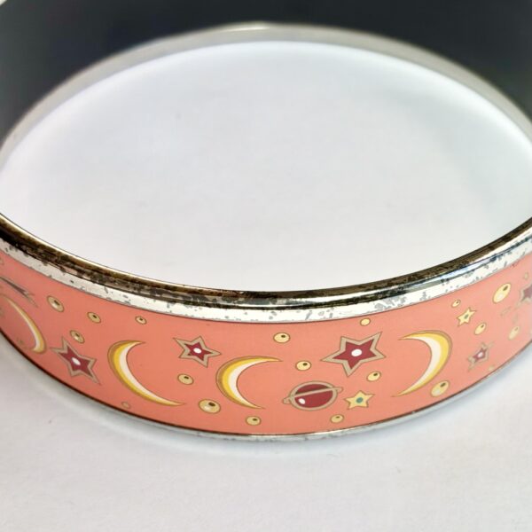 Authentic Vintage Hermès Émail Cloisonné Moon, Stars, & Planets Celestial Enamel Bangle Bracelet Size 8-41.9g - Image 6