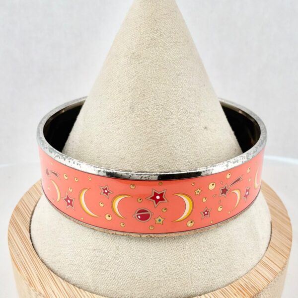 Authentic Vintage Hermès Émail Cloisonné Moon, Stars, & Planets Celestial Enamel Bangle Bracelet Size 8-41.9g - Image 2