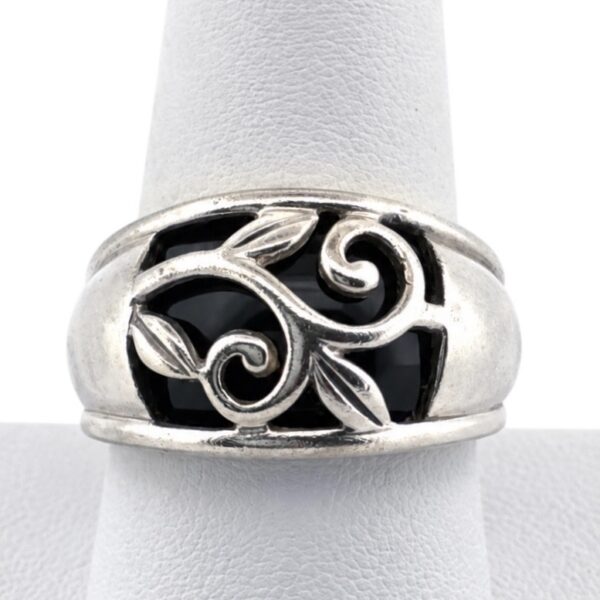 Vintage Sterling Silver 925 Ring W/ Beautiful Swirl Leaves & Black Stone Size 10 - 9.2g